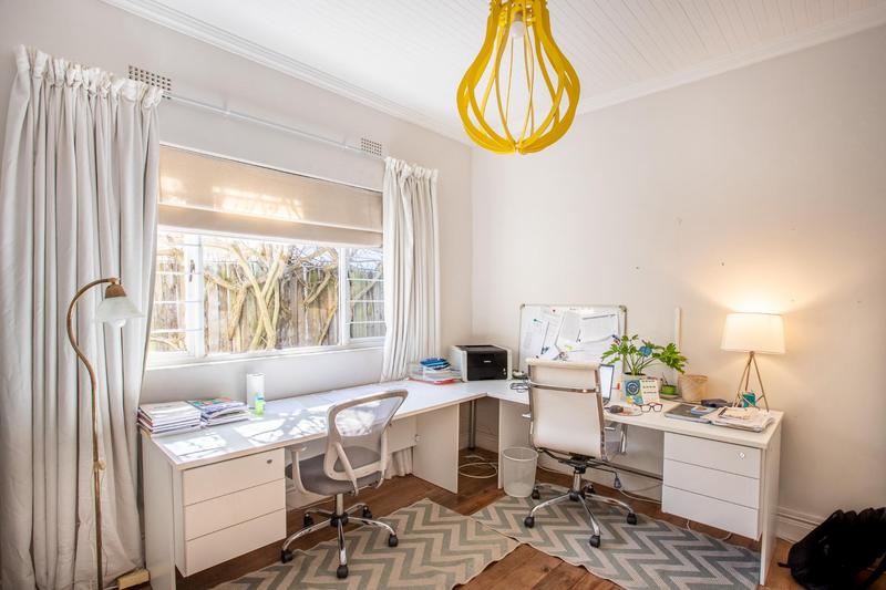 To Let 4 Bedroom Property for Rent in Rondebosch Western Cape